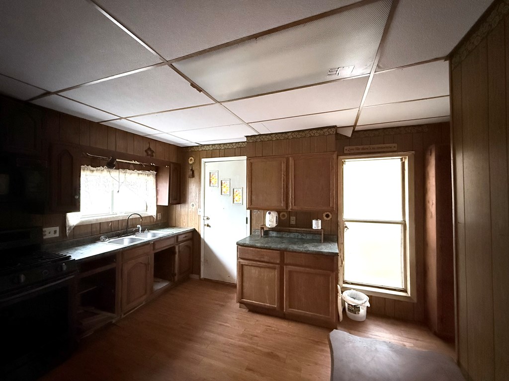 62 Cairo Grade School Road