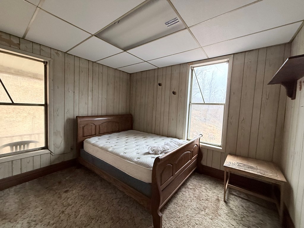 62 Cairo Grade School Road