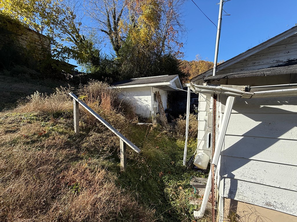 56 Cemetery Hill Road