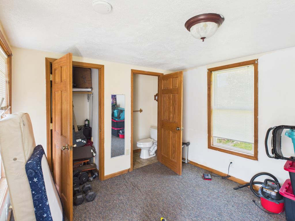 901 East Myles Avenue