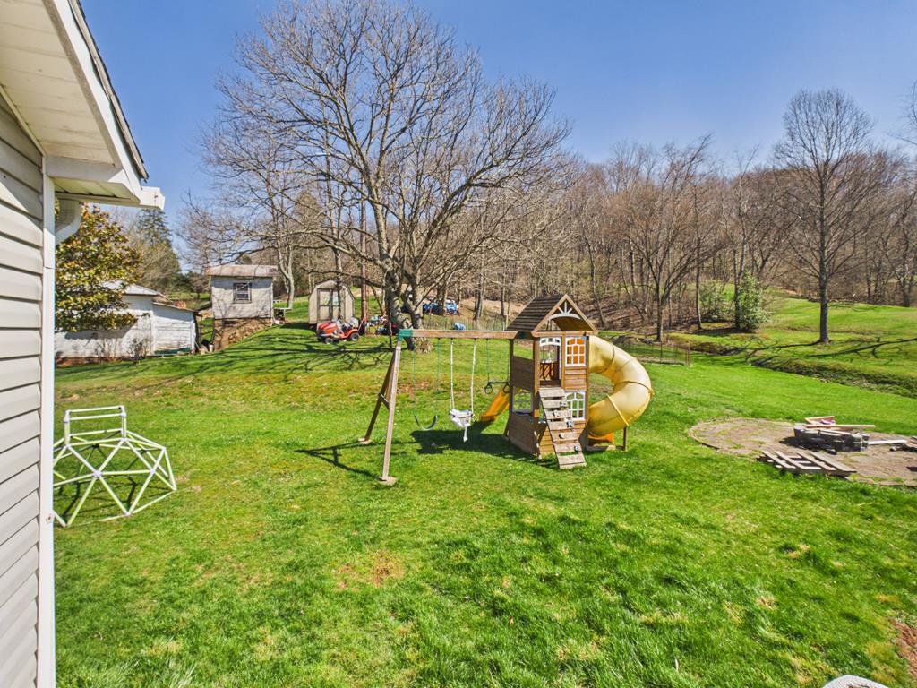 901 East Myles Avenue