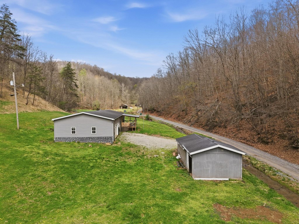 58 Nurses Hollow Road, Center Point ()