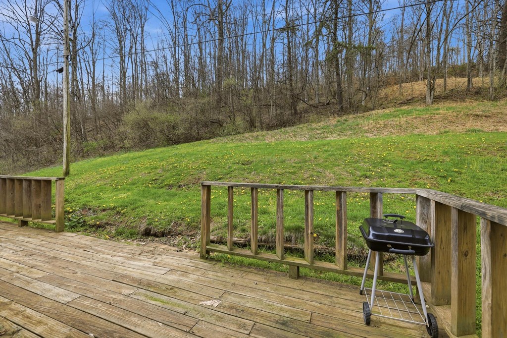 58 Nurses Hollow Road, Center Point ()