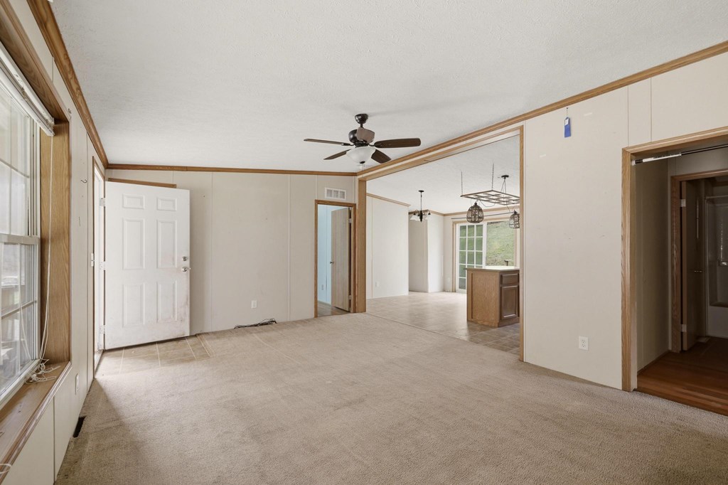 58 Nurses Hollow Road, Center Point ()