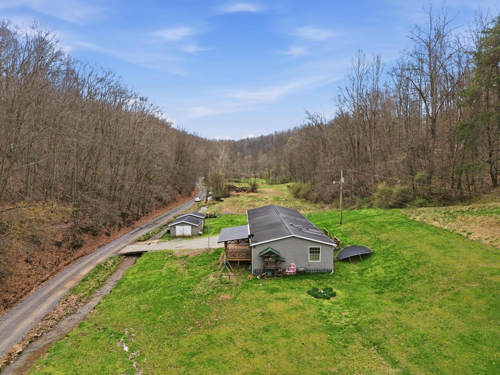 58 Nurses Hollow Road, Center Point ()