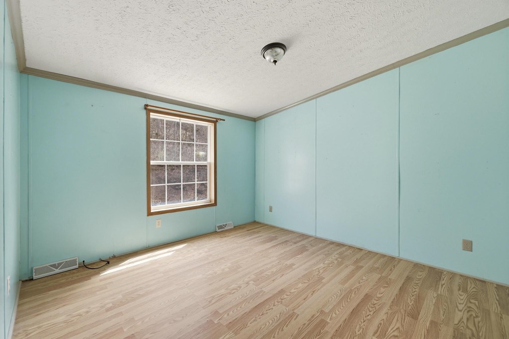 58 Nurses Hollow Road, Center Point ()