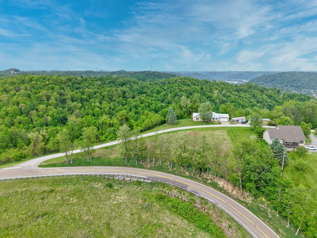 15-033004. Country Boulevard