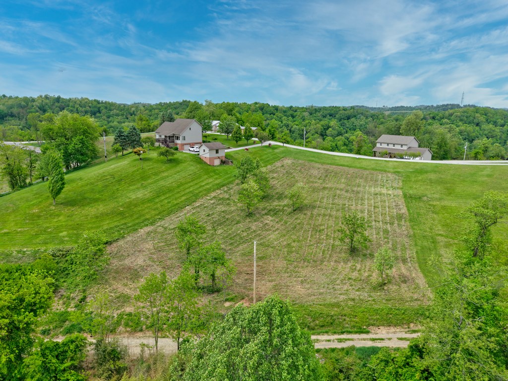 Lot 2 Country Boulevard