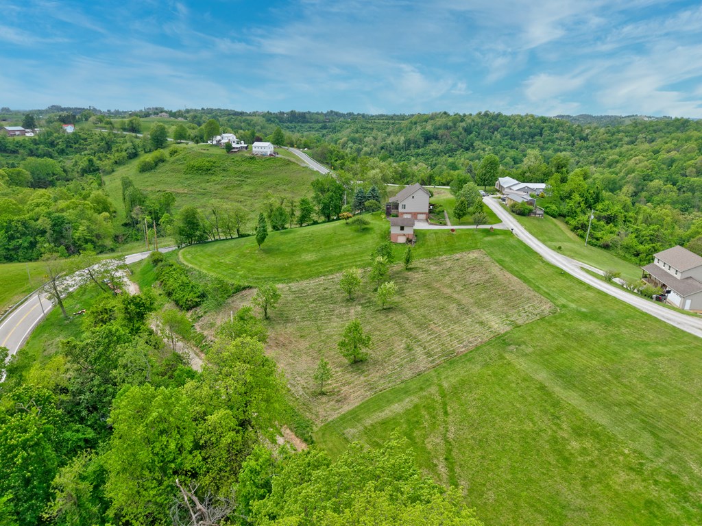 Lot 2 Country Boulevard