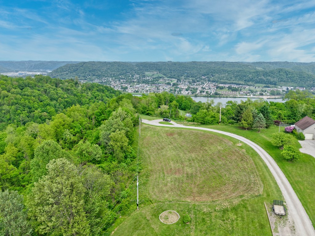 Lot 7 Country Boulevard