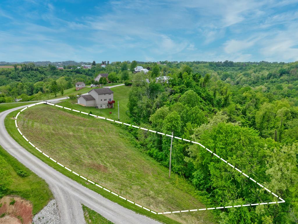 Lot 7 Country Boulevard