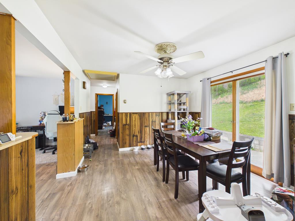 9359 Mountaineer Highway