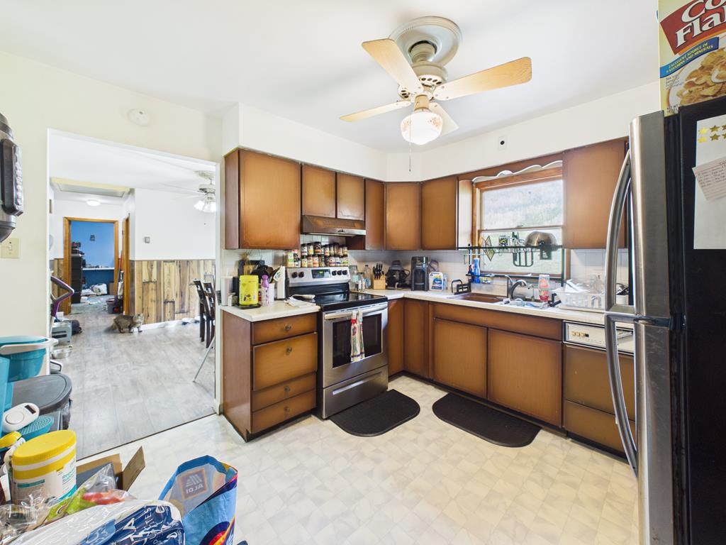 9359 Mountaineer Highway