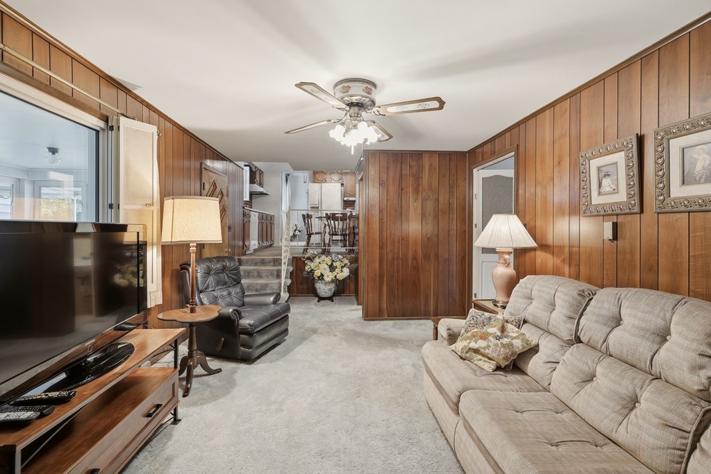 826 Country Club Drive