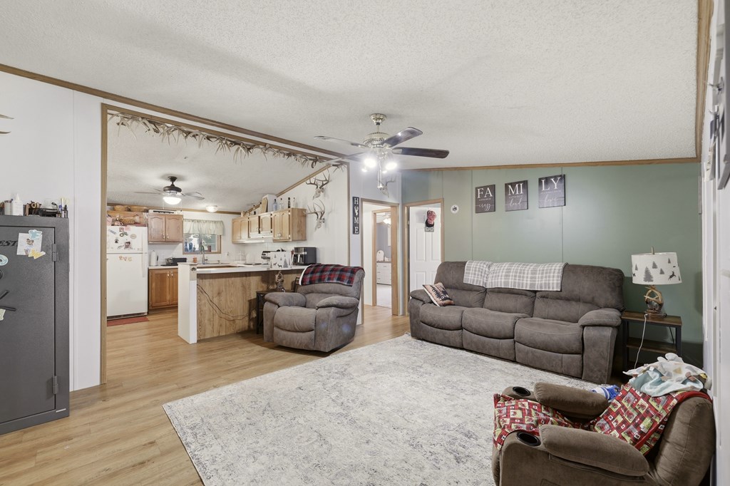 1055 Hog Run Road