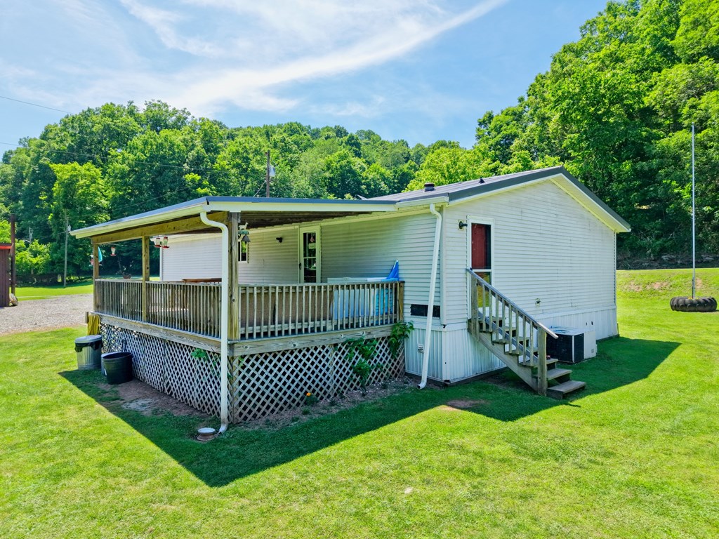 1055 Hog Run Road