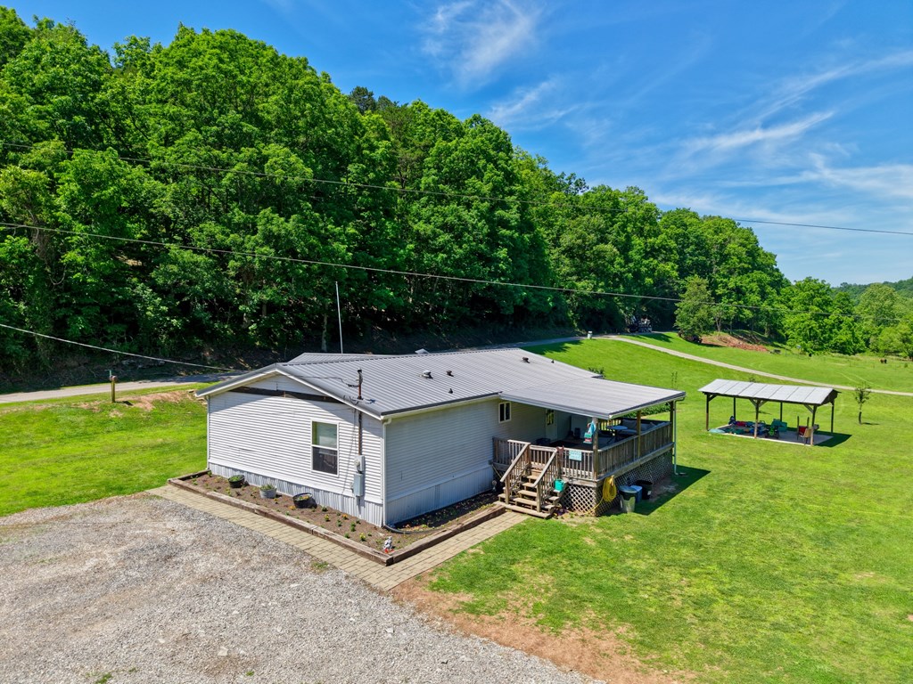 1055 Hog Run Road