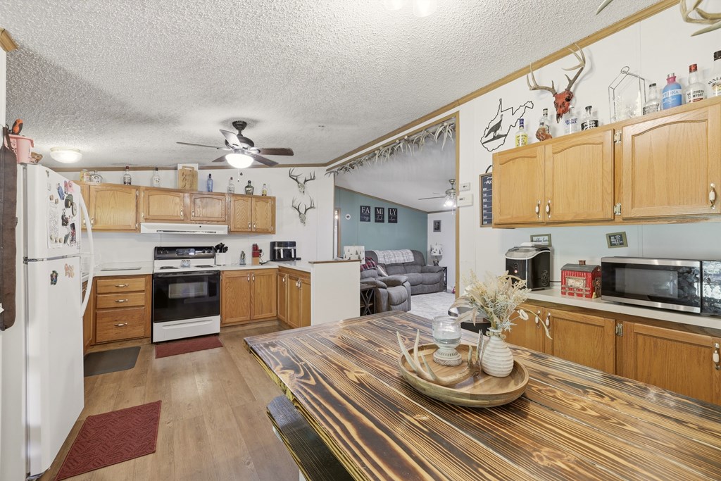 1055 Hog Run Road