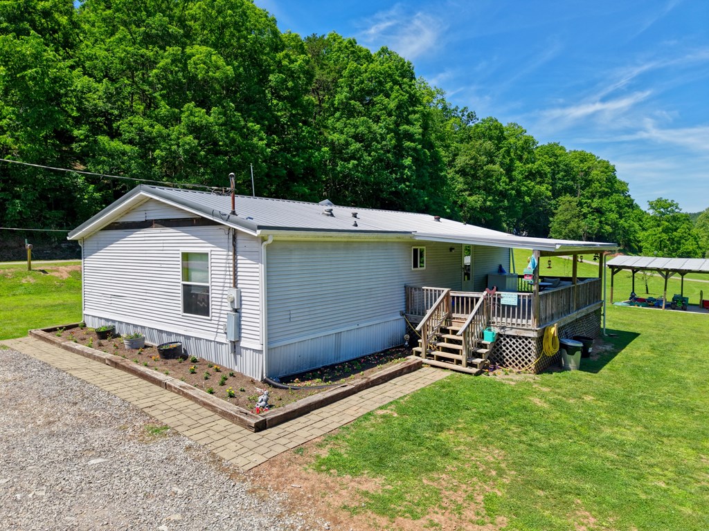 1055 Hog Run Road