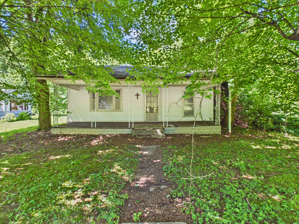 9302 Mountaineer Highway