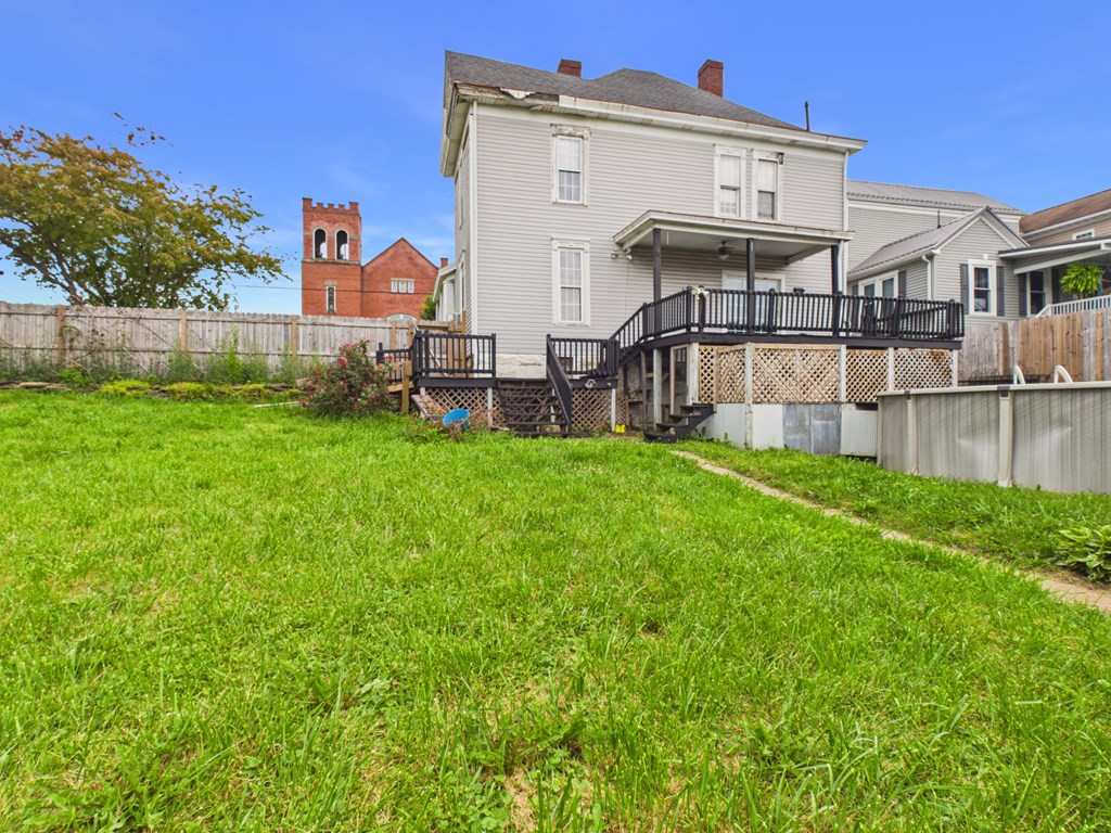 246 Maple Avenue