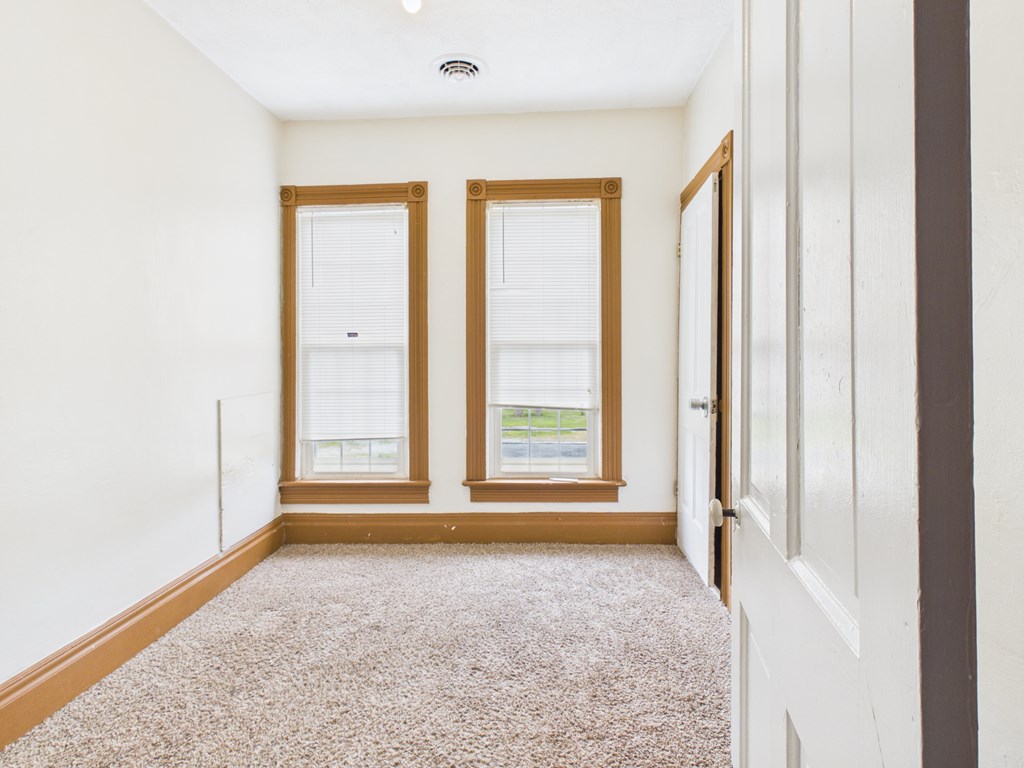 246 Maple Avenue