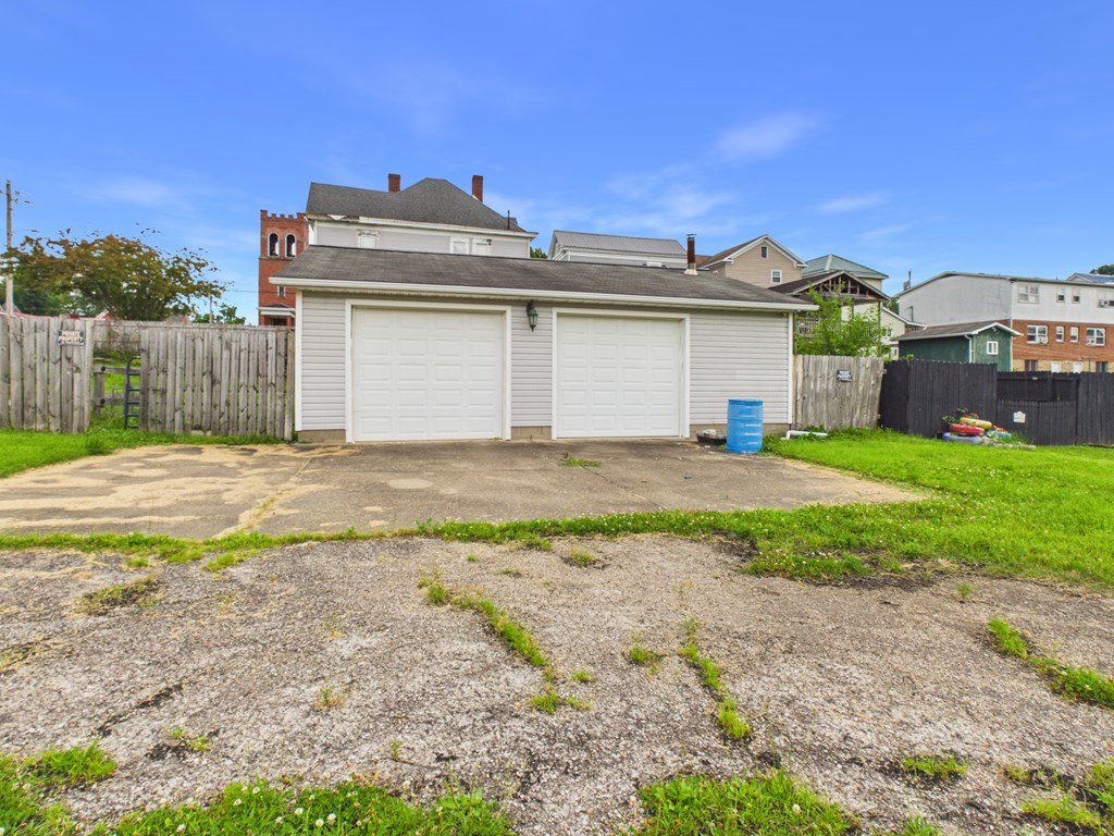 246 Maple Avenue