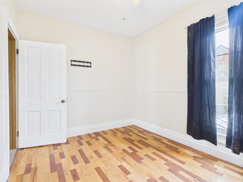 246 Maple Avenue