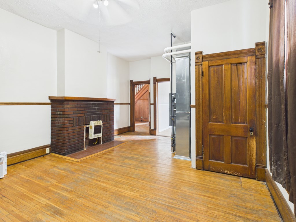 246 Maple Avenue
