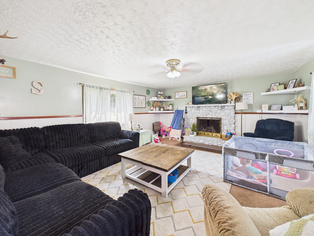 1939 Doolin Run Road