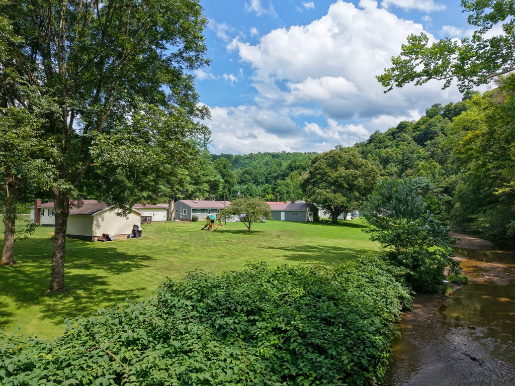 9432 Mountaineer Highway