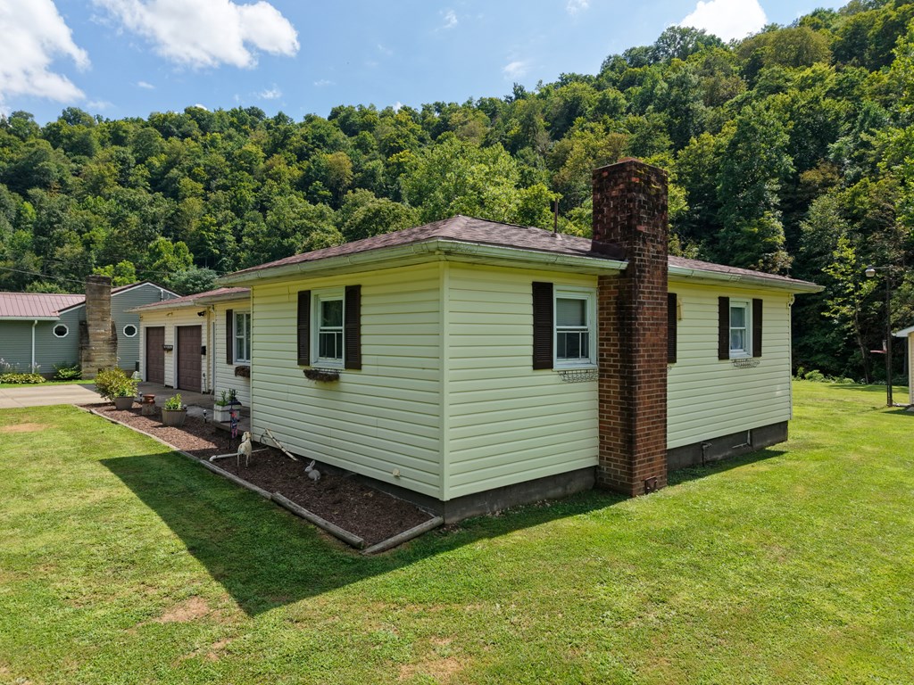 9432 Mountaineer Highway