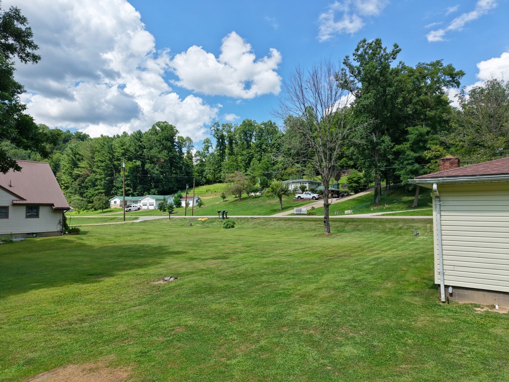 9432 Mountaineer Highway