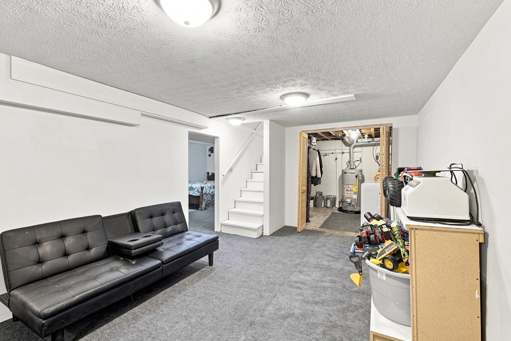 9432 Mountaineer Highway