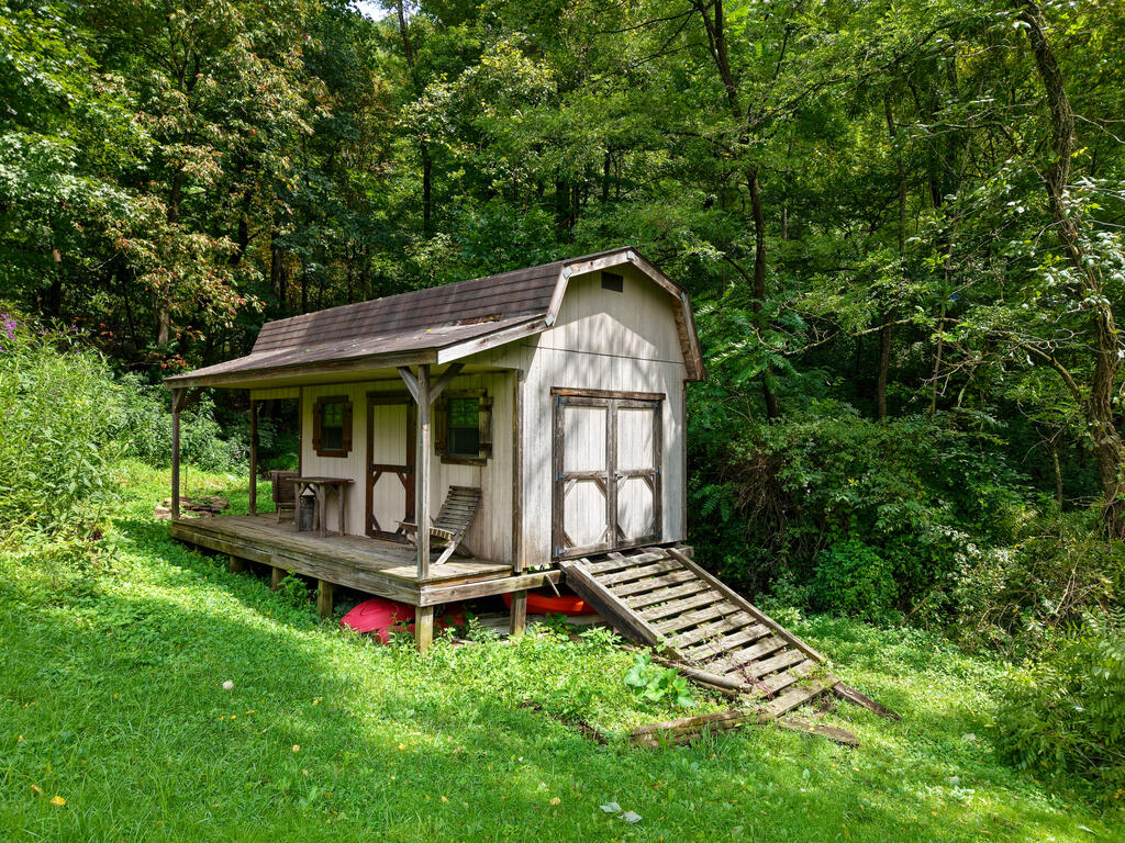 1747 Proctor Creek Road