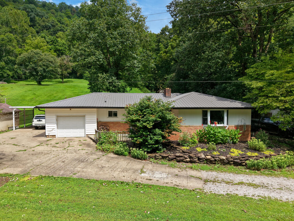 1747 Proctor Creek Road