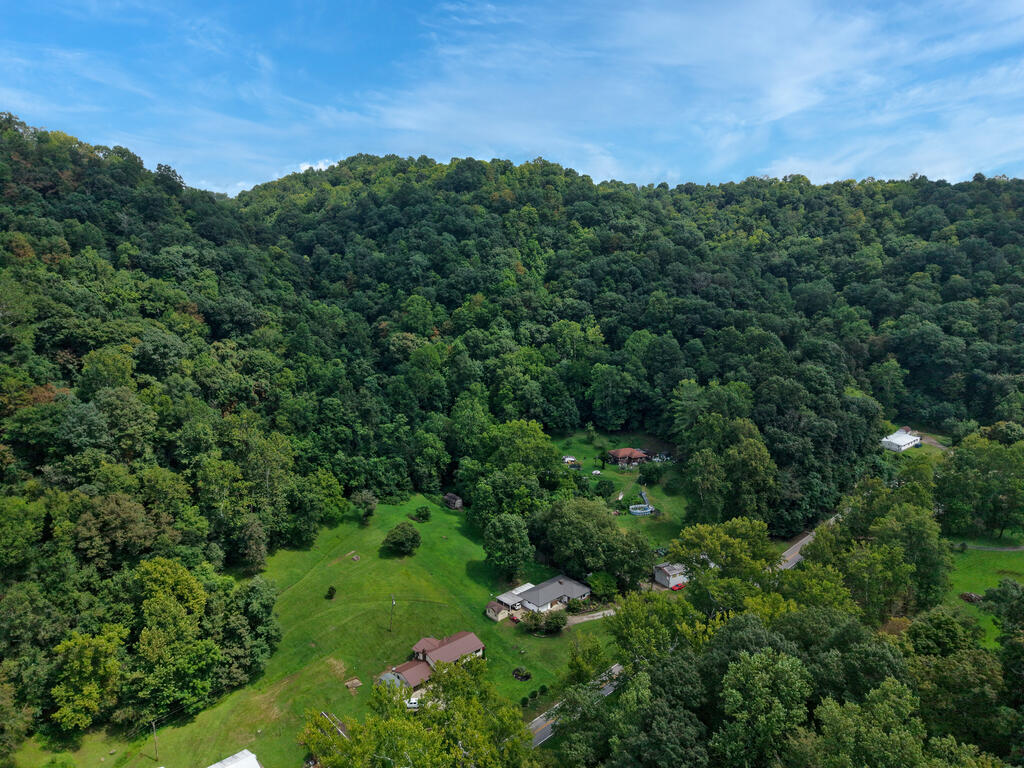 1747 Proctor Creek Road