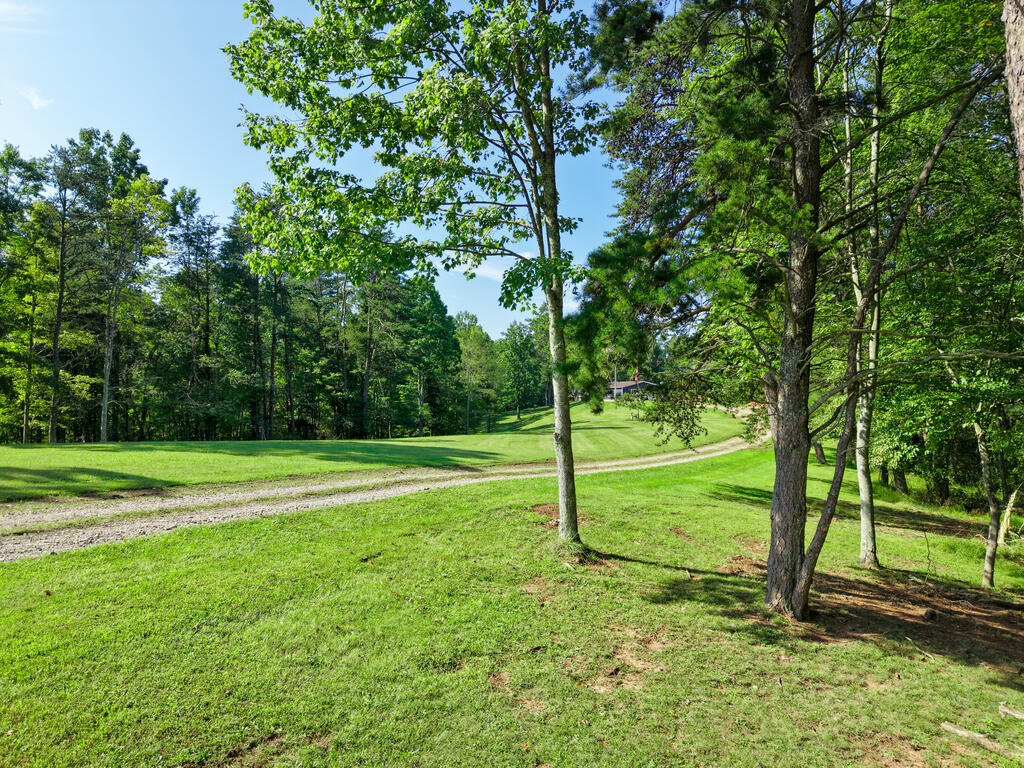 18 Back Hill Road