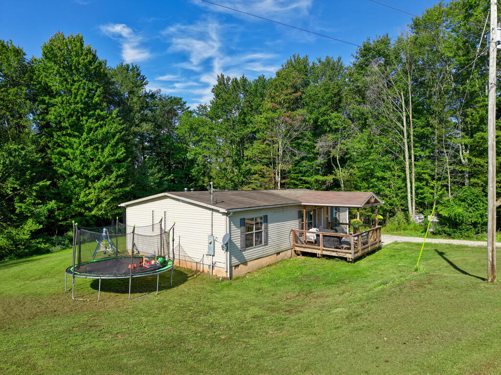 18 Back Hill Road