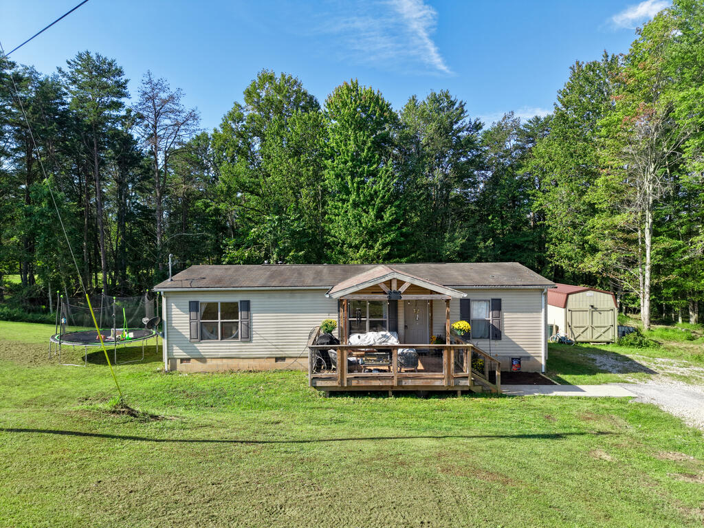 18 Back Hill Road