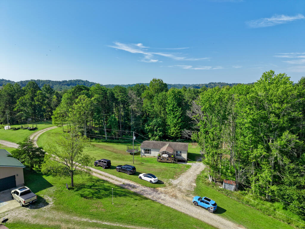 18 Back Hill Road