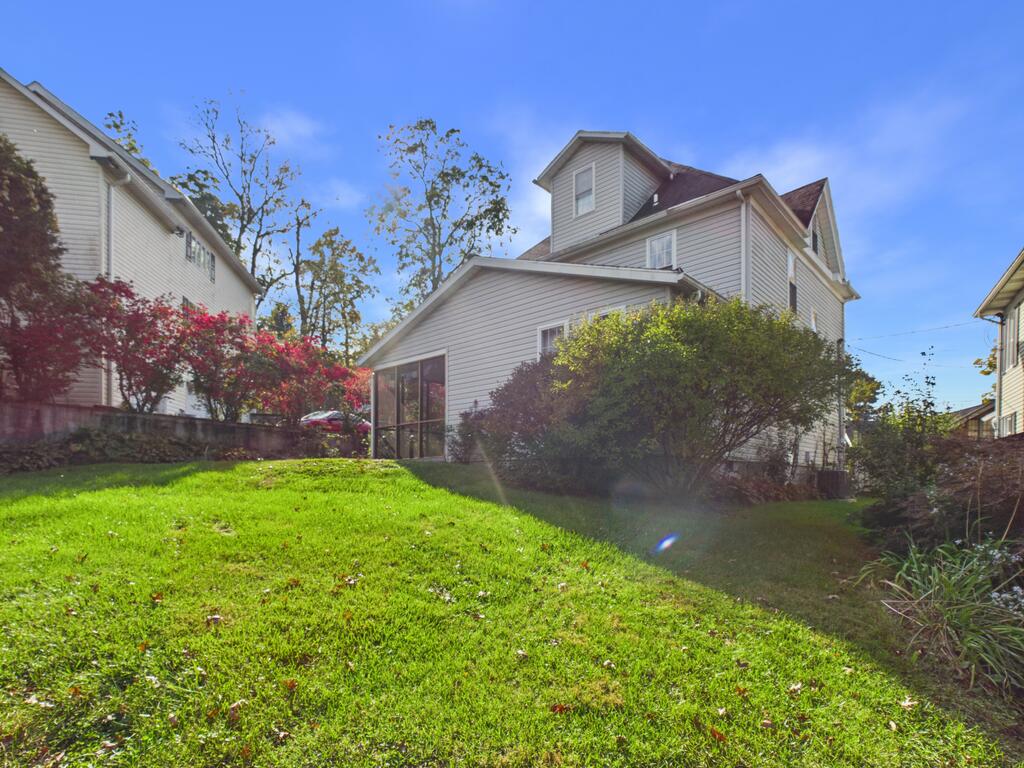 379 Maple Avenue