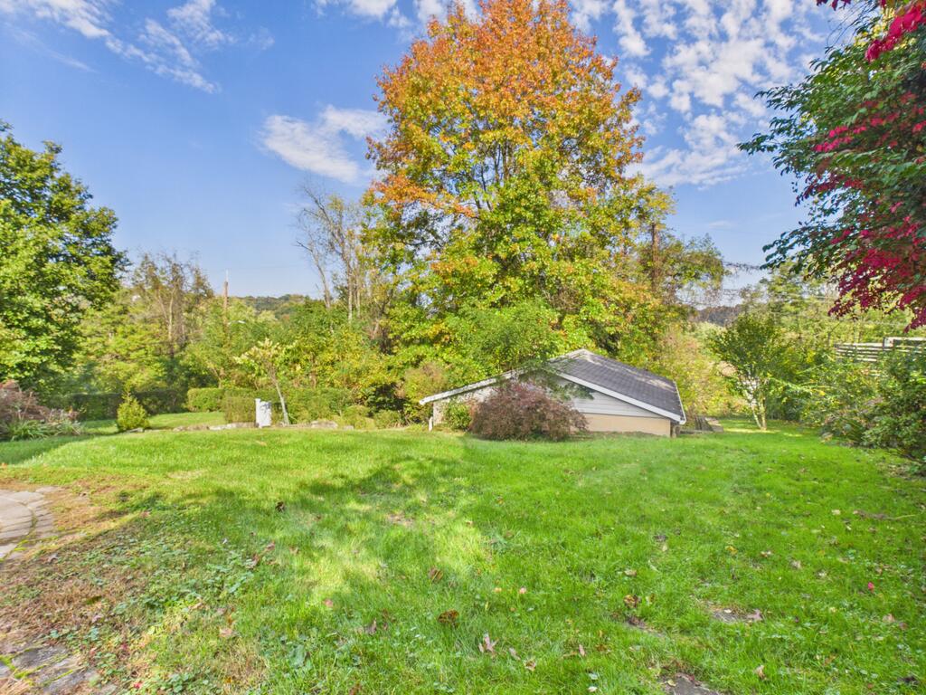 379 Maple Avenue