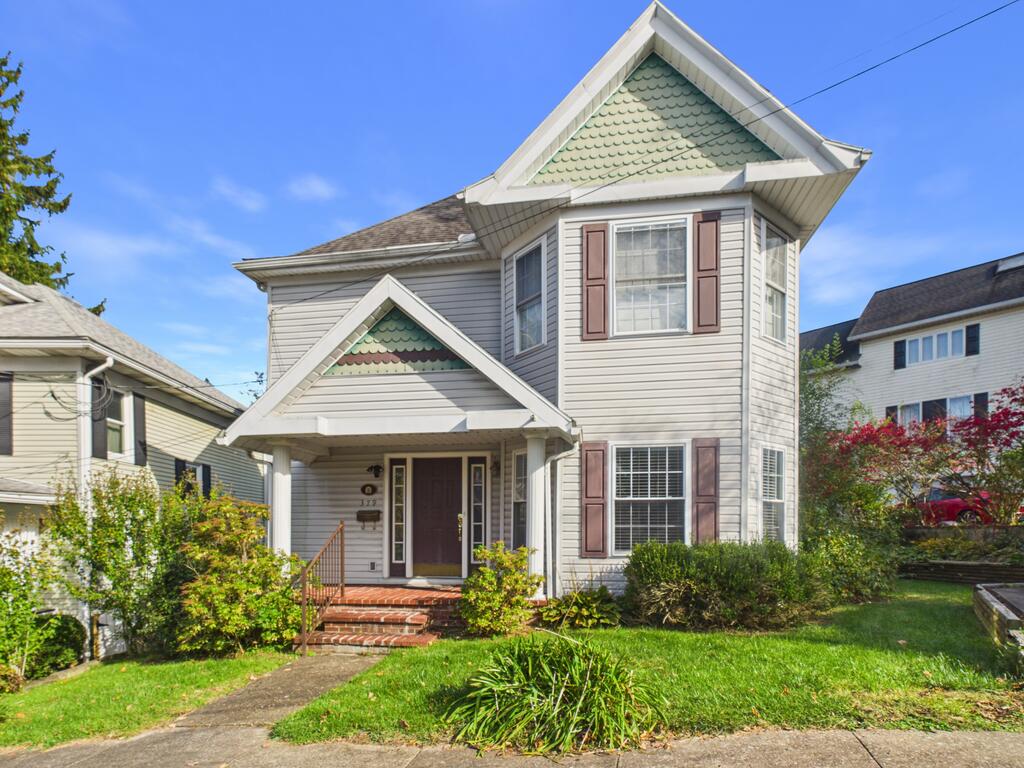 379 Maple Avenue