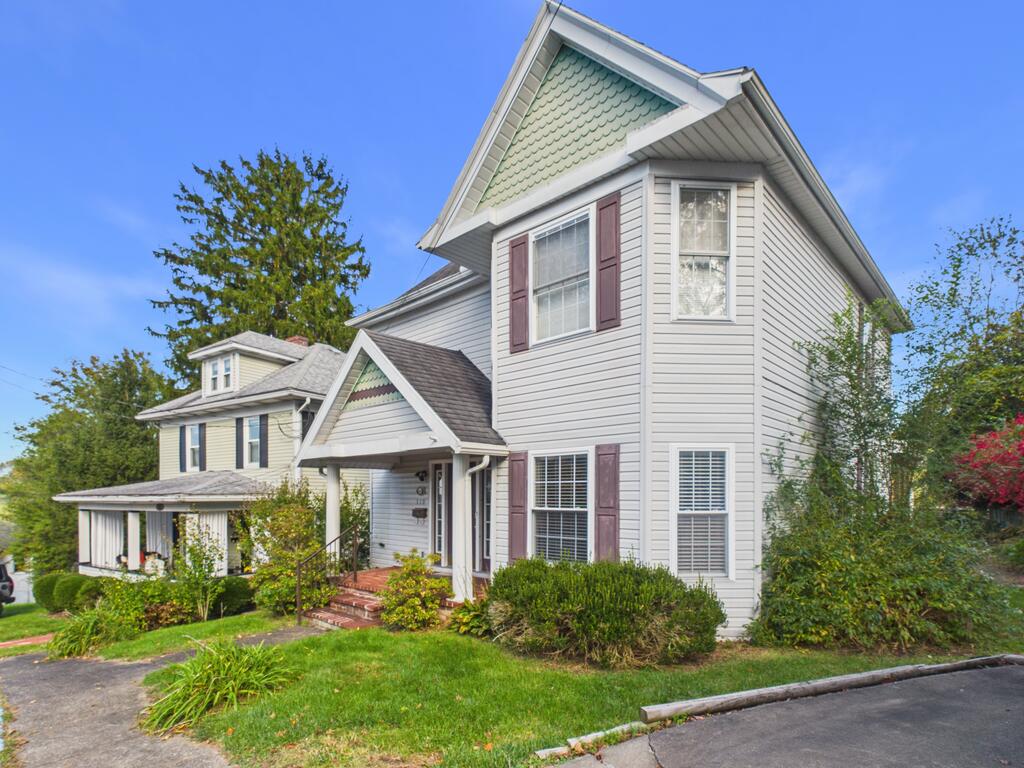 379 Maple Avenue