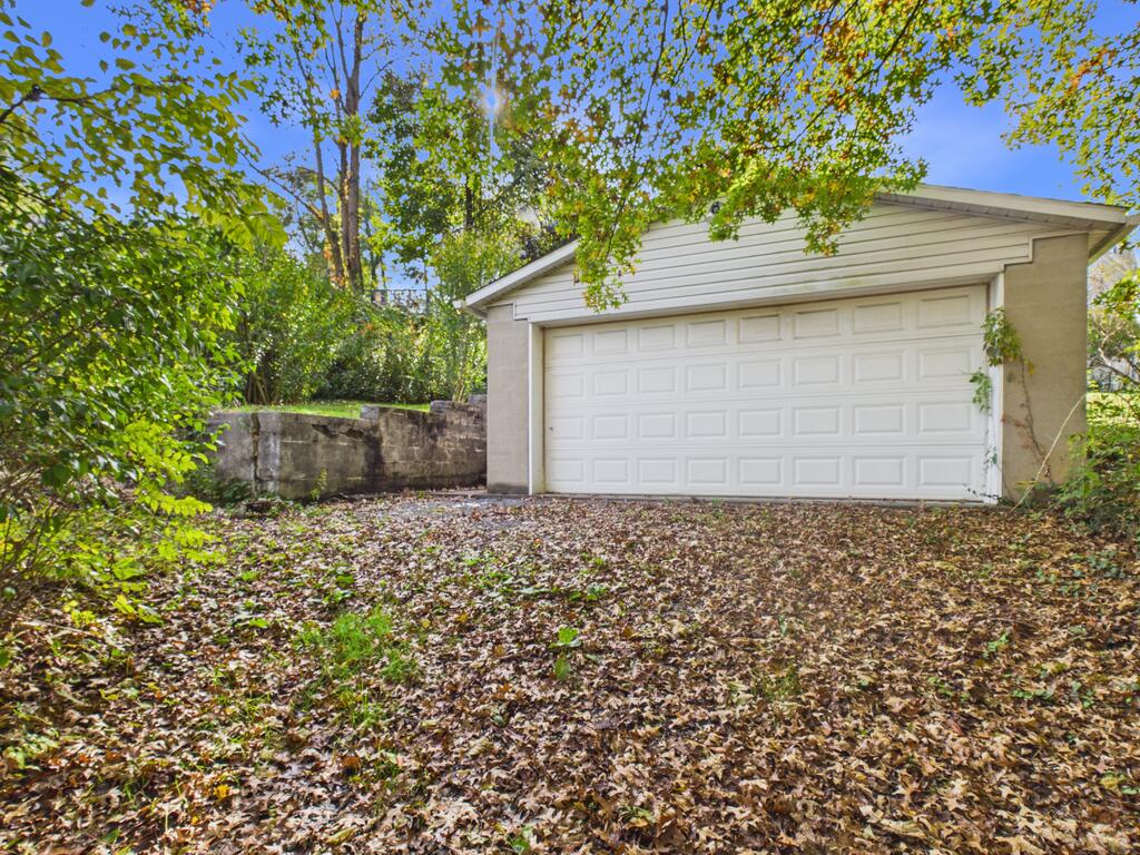 379 Maple Avenue