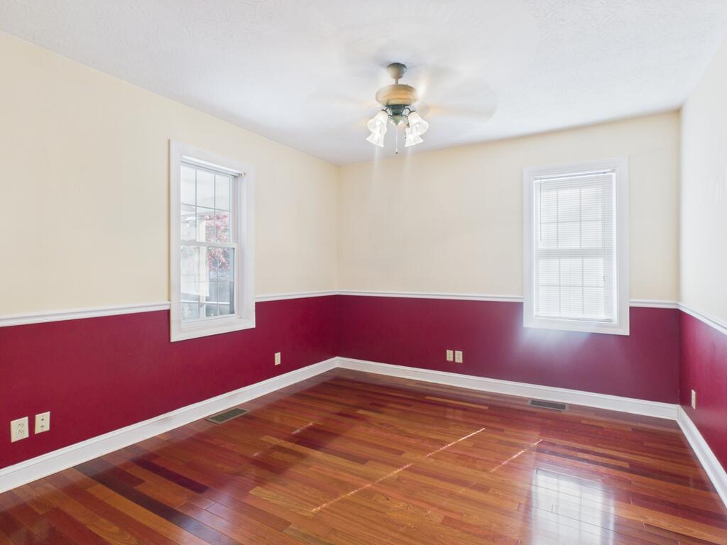 379 Maple Avenue