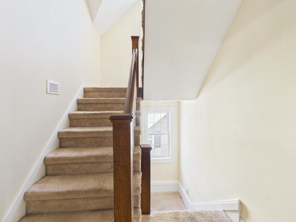 379 Maple Avenue