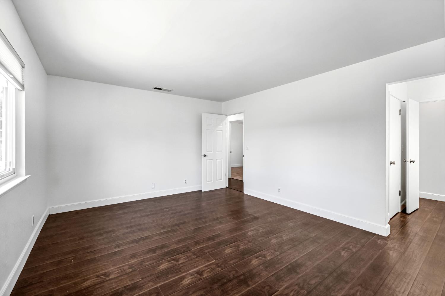 245 N Sylmar Avenue