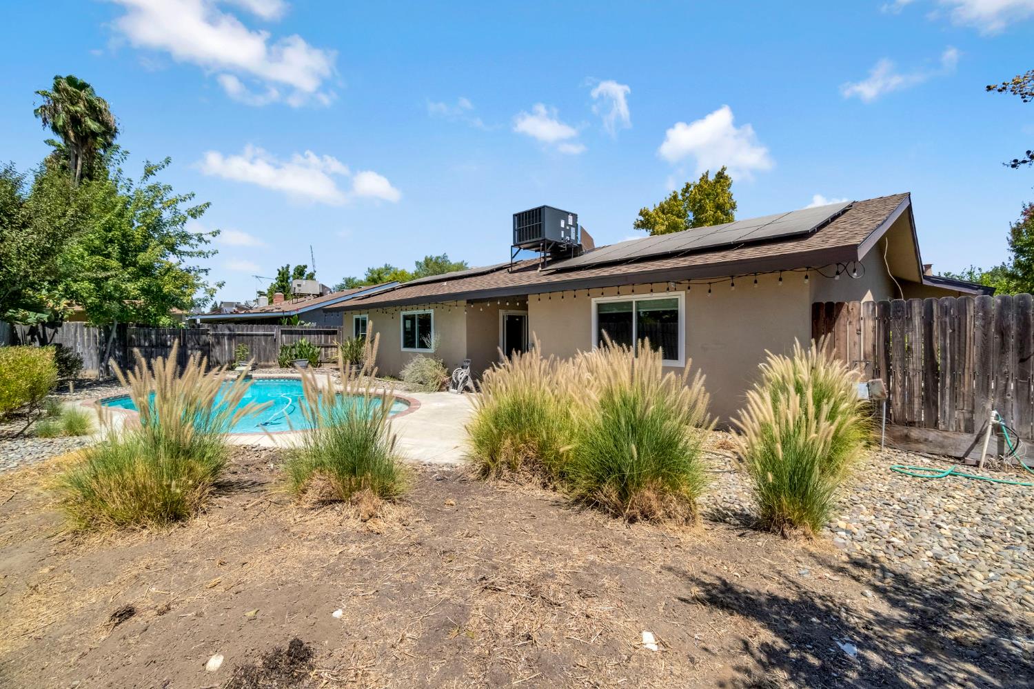 245 N Sylmar Avenue